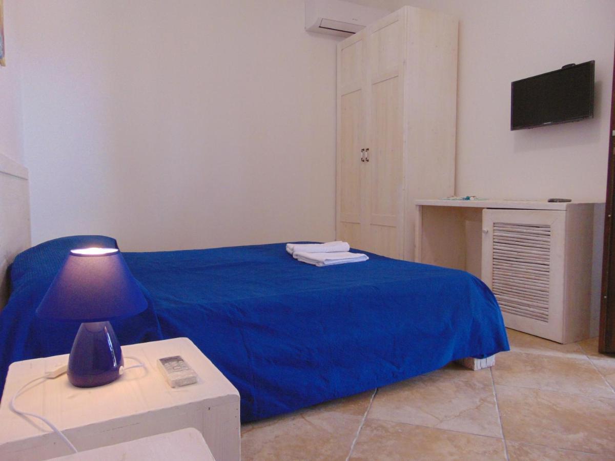 Agriturismo Villa Tommaso Torre dell'Orso Buitenkant foto