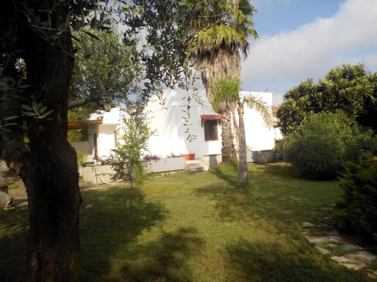 Agriturismo Villa Tommaso Torre dell'Orso Buitenkant foto