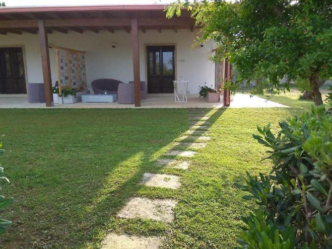 Agriturismo Villa Tommaso Torre dell'Orso Buitenkant foto